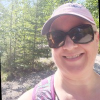 Kim MacKinnon