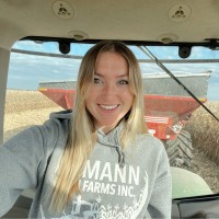 Ellie Niemann Carlock