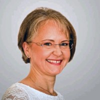 Dr. Natalie Schwägerl-Haack