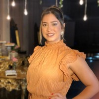 Eveline Santos