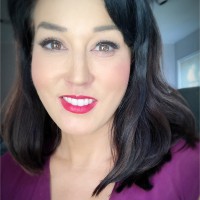 Adela Uchida