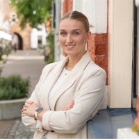 Merel Van Der Sluis