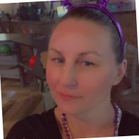 Jennifer Nealy