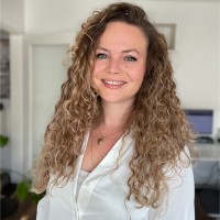 Sandra May