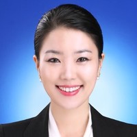 Vivian Lee
