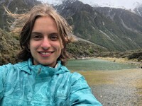 Yanina Dehaerne