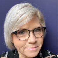 Kelly Dunn