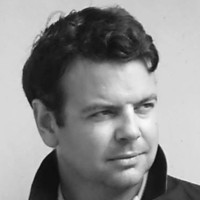 Chris Danson