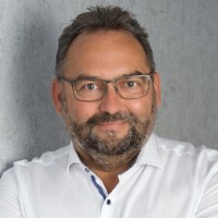 Thorsten Binder