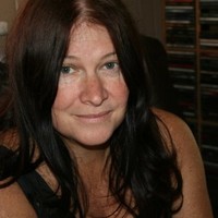 Jo Neale