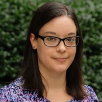 Susan Davis, Cae