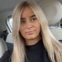 Olivia (Liv) Holroyd