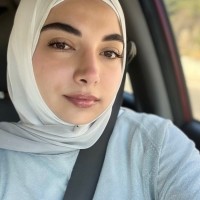 Tia Allouche
