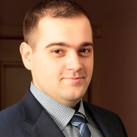 Сергей Николаев