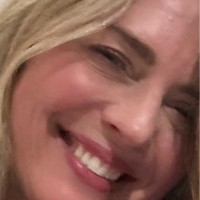 Eva Caputo
