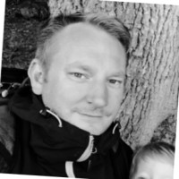Steven Hutchinson