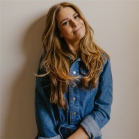 Ashley Sawyer