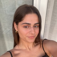 Melanie Neves