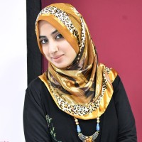 Naveeda Khan