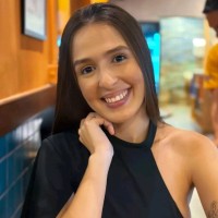 Valéria Cabral Santos