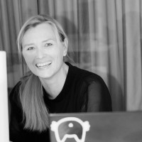 Verena Stelzer