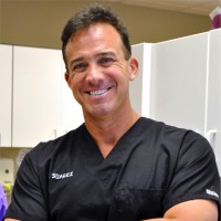 Dr. Gil Suarez