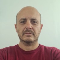 Roberto Salazar