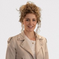 Mieke Van Deun