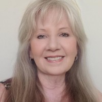 Debra Lundquist