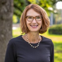 Yolonda Salts Curtin