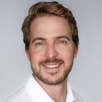Dr. Johannes Hartung