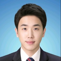 Sungkyu Kang