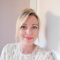 Anna Bakker