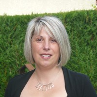 Valérie STOLL DERVOGNE