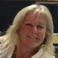 Peggie Losten