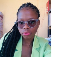 Onkgomoditse Serapelwane