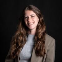 Laura Apostoli