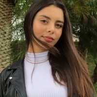 Tainá Lopes