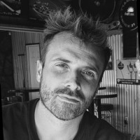 Lee Vangundy