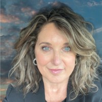 Suzanne Anderson