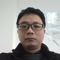 何先生