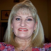 Sheila Gregory, Rhit