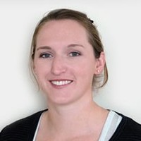 Louise Yelf
