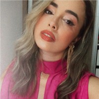 Tainá Mendonça