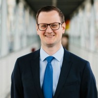 Dr. Daniel Metze