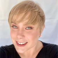 Leah R.