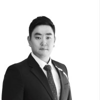 Yonghee Lee