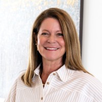Suzanne Geist