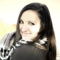 Слава Холонюк