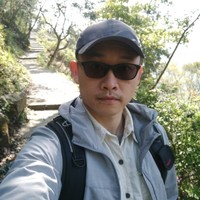 劉育杰